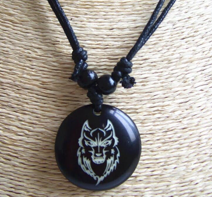 Personality Wolf Totem Yak Bone Pendant Necklace