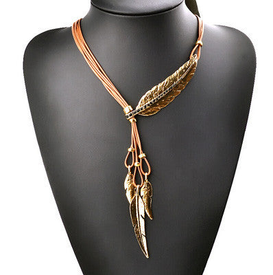 Bohemian Rope Chain Feather Pendant Necklace